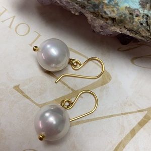 NEW Big 12mm shell pearl white earrings gold